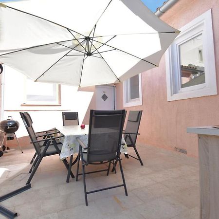 City Centre Apartment With Terrace 2 Pula Buitenkant foto
